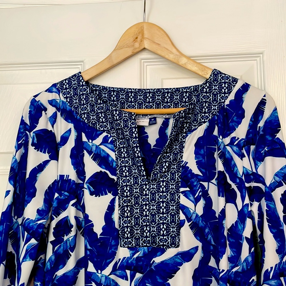 Cabana Life dress new without tags. Size M. SPF protection.